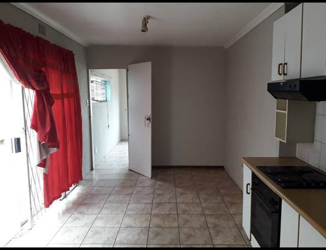6 BEDROOM HOUSE FOR SALE IN BOSMONT